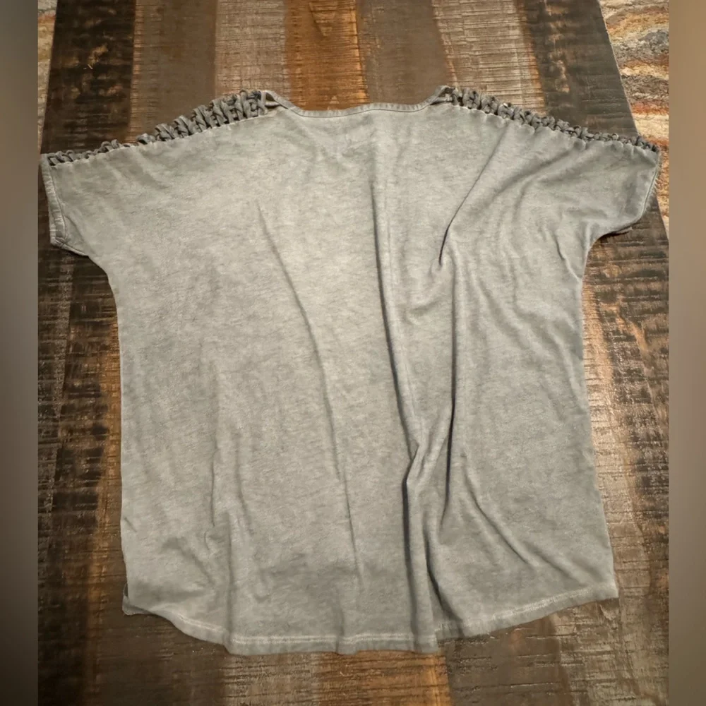 Harley Davidson Motorcycle T-shirt Women’s Size S Braided Shoulders Pale Blue - Picture 5 of 5